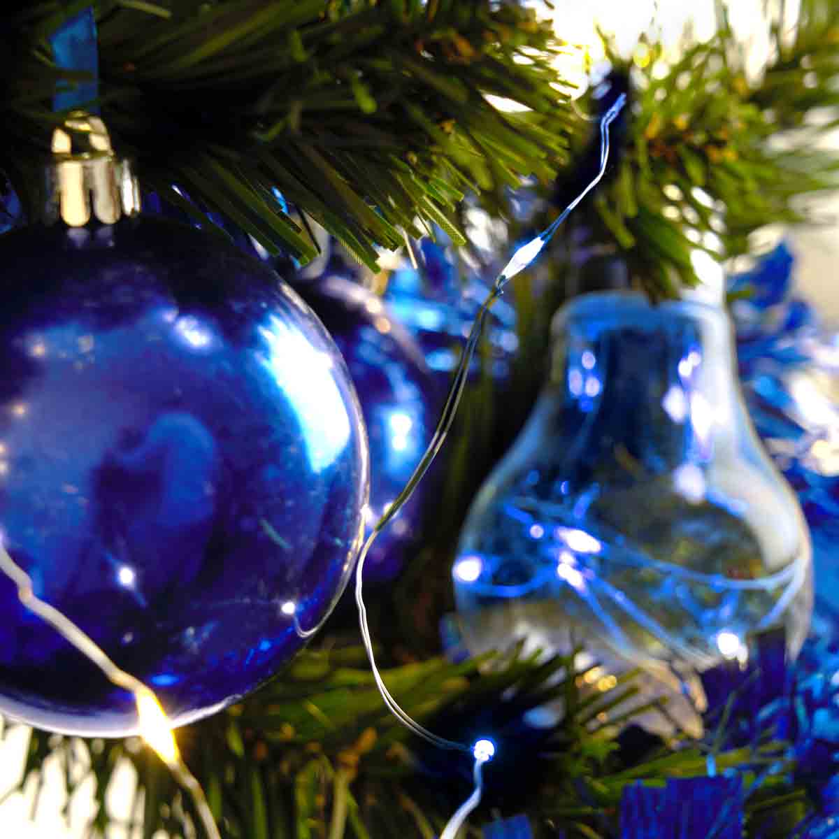 фото светодиодная гирлянда feron фигурная aa 5000k холодный белый без мерцания cl580 32369 | 220svet.ru