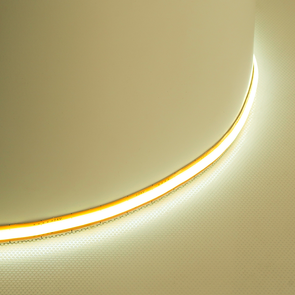 фото светодиодная лента feron 10w/m 720led/m 2110smd 3000к 5m свободный рез ls536 53097 | 220svet.ru