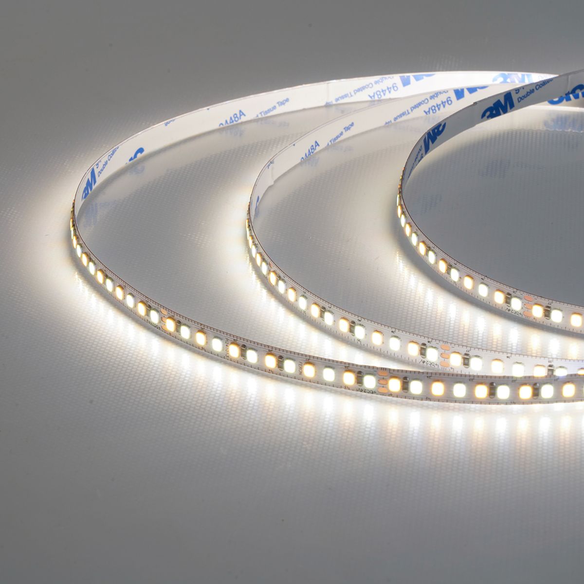 фото светодиодная лента feron ls504 16w/m 192led/m 2835smd 3000к+6500k 5m 51835 | 220svet.ru