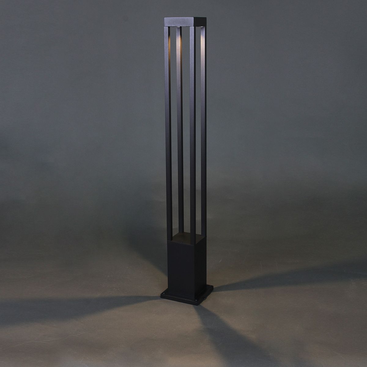 фото ландшафтный светодиодный светильник reluce 09960-0.7-001jh 1,0m led7w bk rlos | 220svet.ru