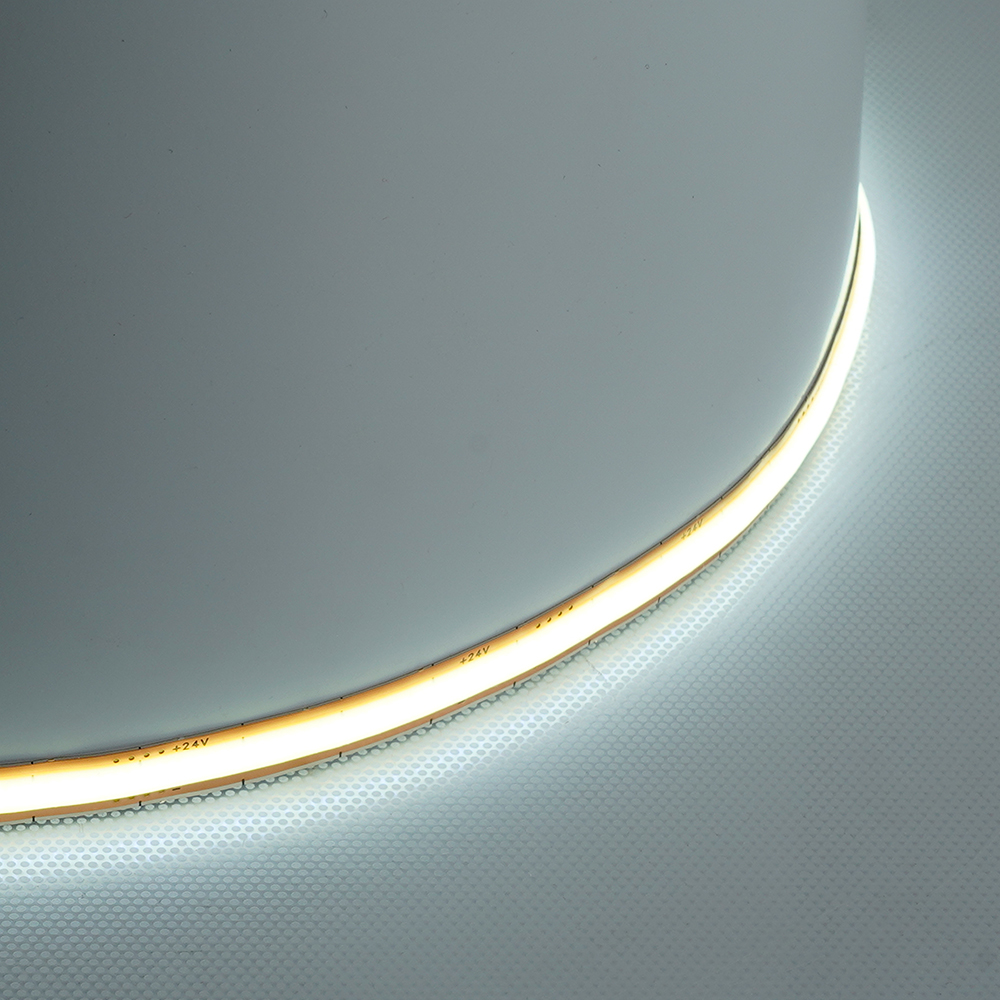 фото светодиодная лента feron 10w/m 720led/m 2110smd 6500к 5m свободный рез ls536 53095 | 220svet.ru