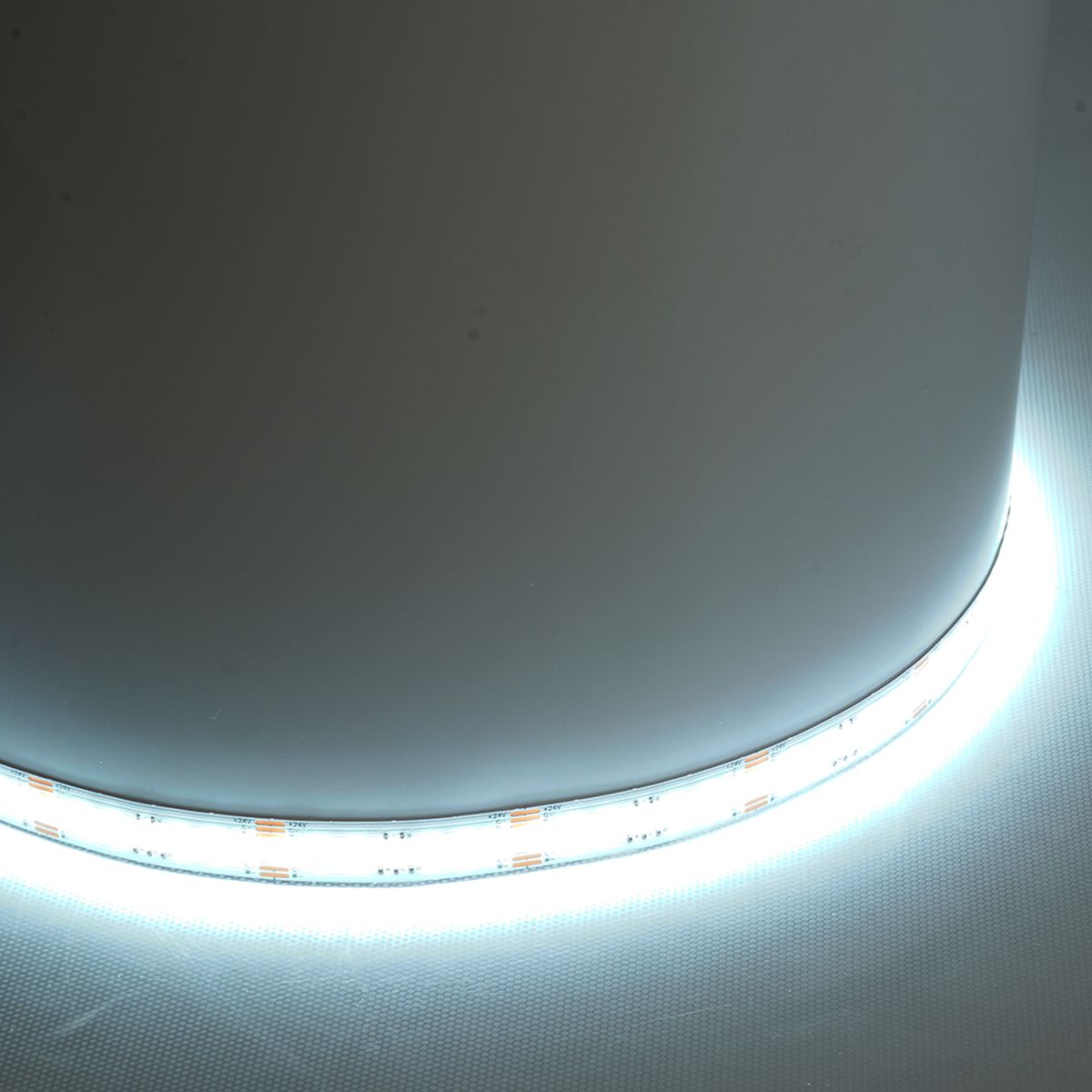 фото светодиодная лента feron 22w/m 840led/m cob rgb+2300к+6500k 5m ls538 53337 | 220svet.ru